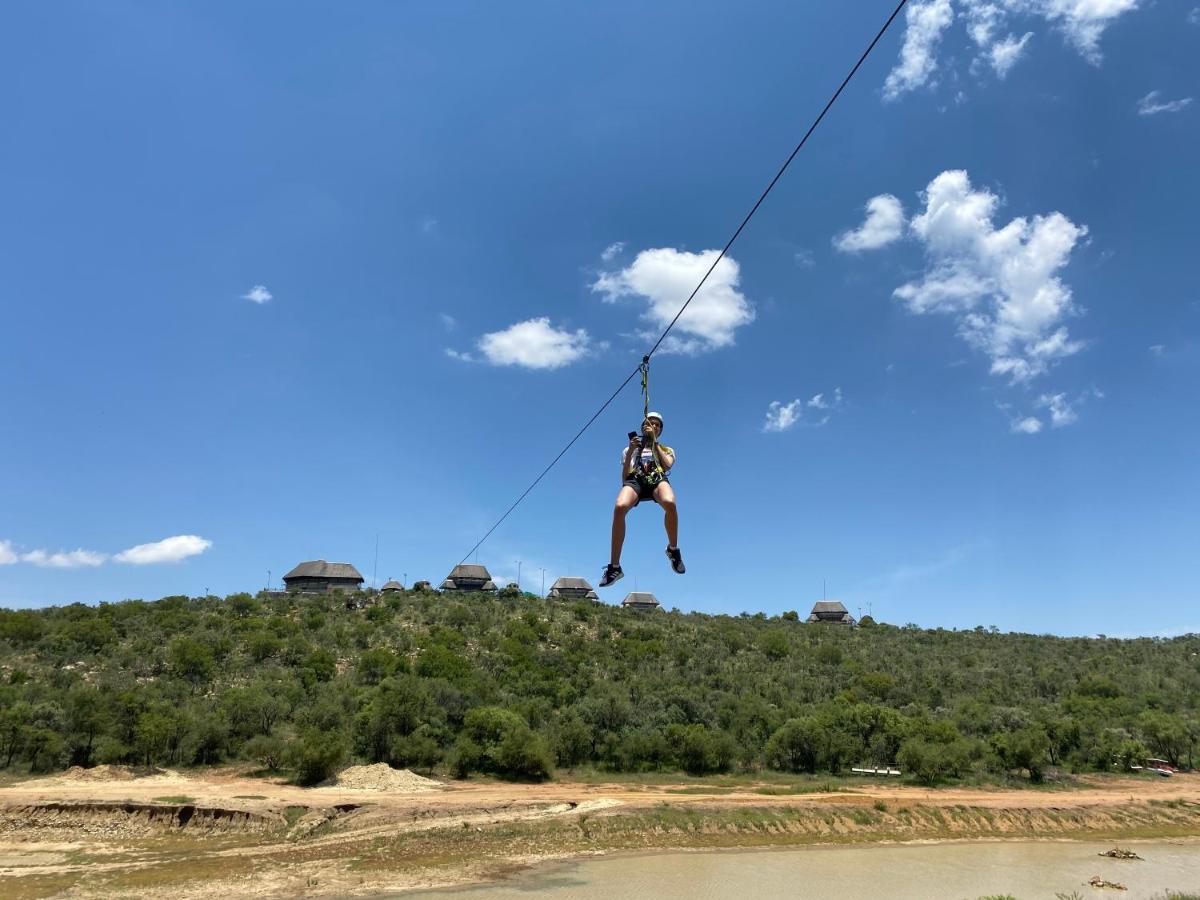 Big Valley Game Lodge Lobatse Bagian luar foto